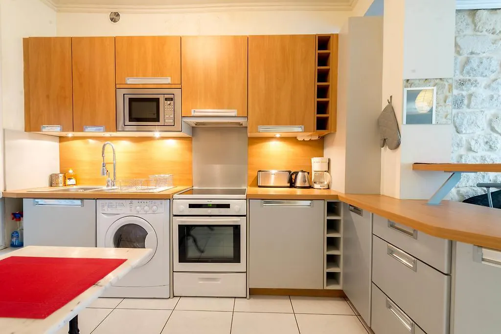 Apart Cite Trevise Apartamento *